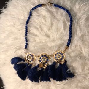 Statement necklace